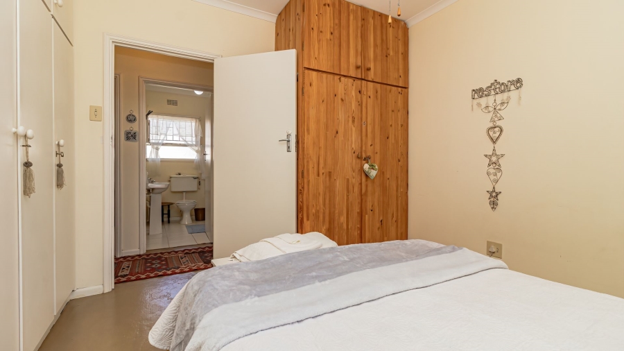 3 Bedroom Property for Sale in De Kelders Western Cape